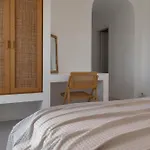 Siora Of Paros - Ammiralis & Castelis * Naousa (Paros)