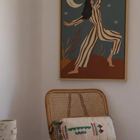 Siora Of Paros - Ammiralis & Castelis * Zambujeira do Mar